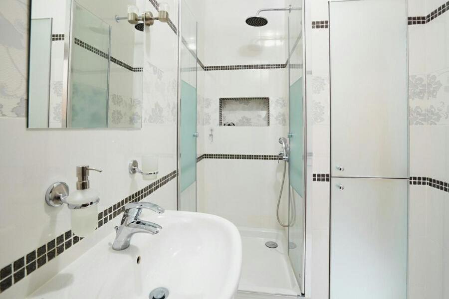 Petra Doroshenka19 Street Apartment ลวีฟ ภายนอก รูปภาพ